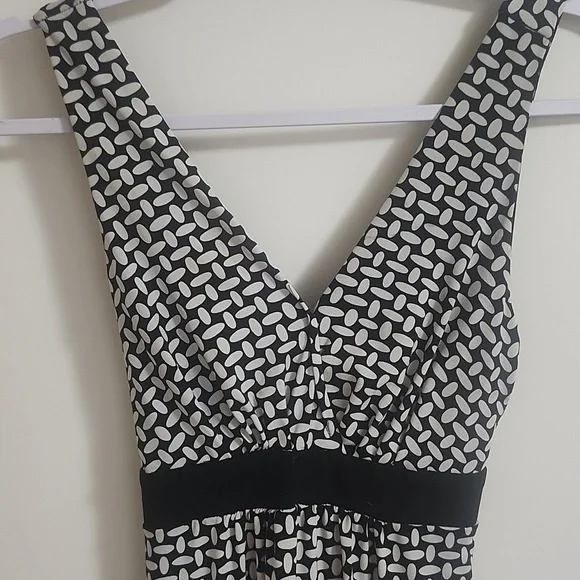 BCX Women's dress. Box 4 - Picture 2 of 4